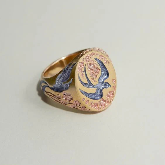 Anel vintage azul e dourado com colibri