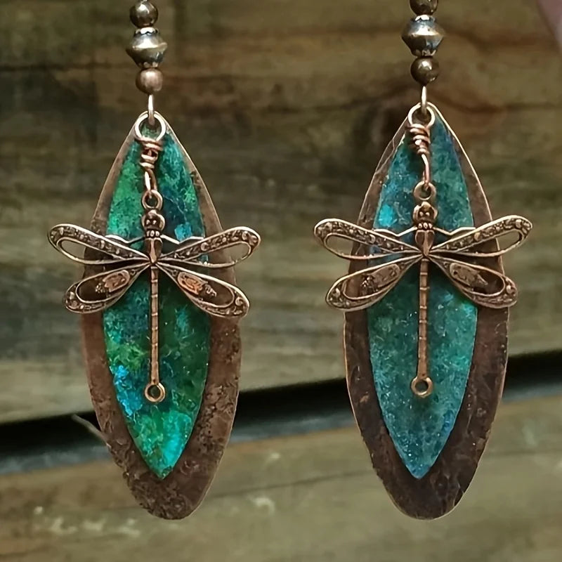 Brincos pendentes vintage com libélulas boémias