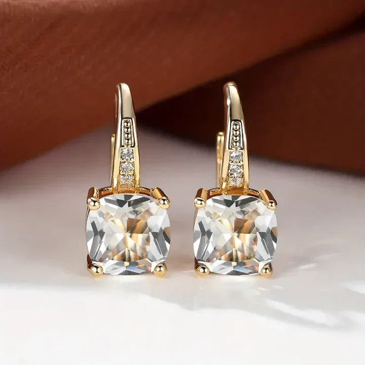 Brincos de Argola em Ouro com Pedras Misteriosas