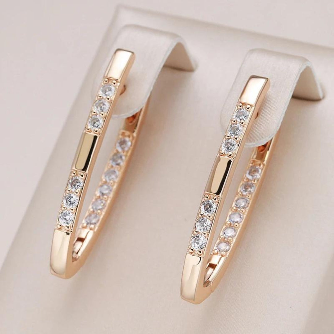 Brincos Elegantes de Zircónia em Ouro