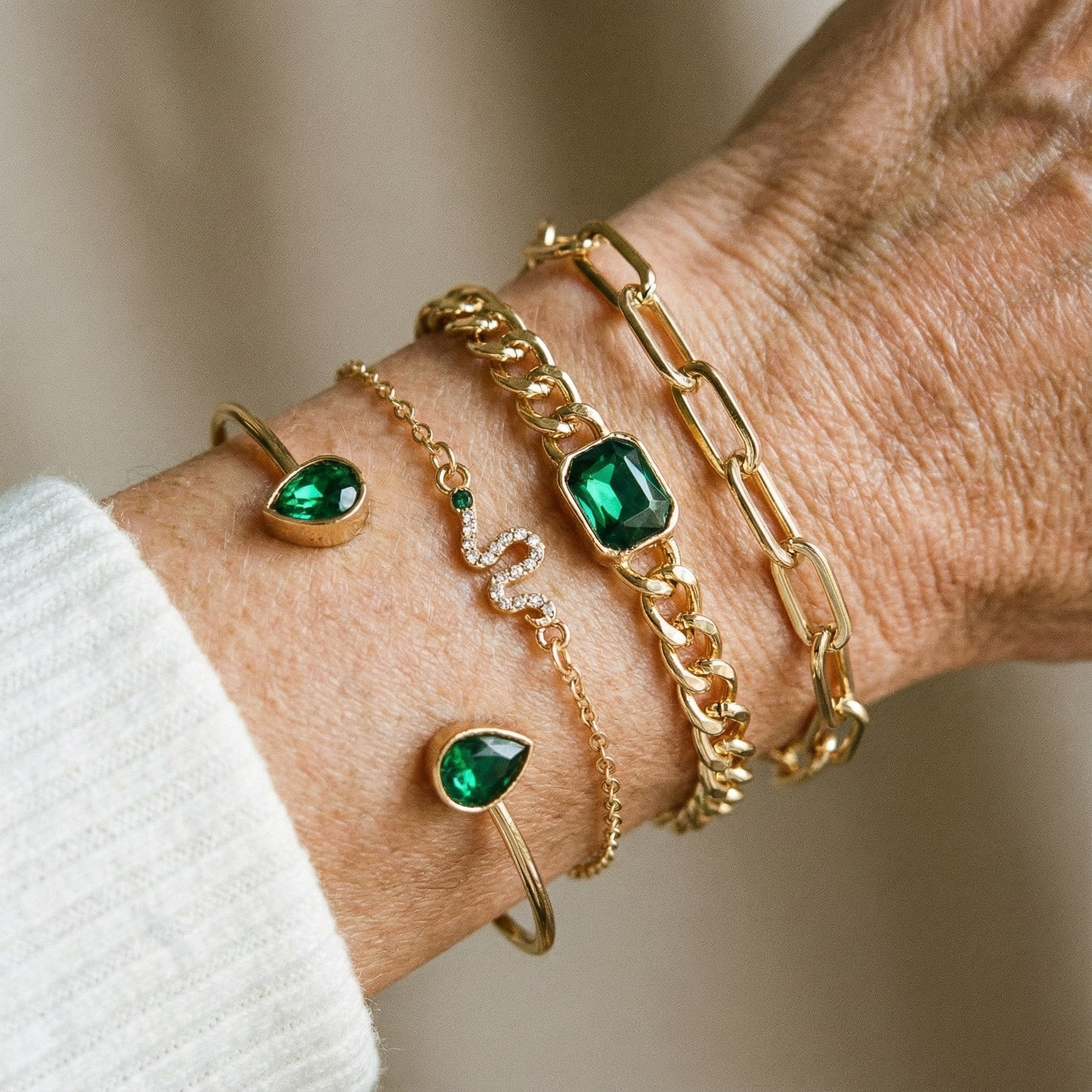 Conjunto de Pulseiras com Cristais Verdes
