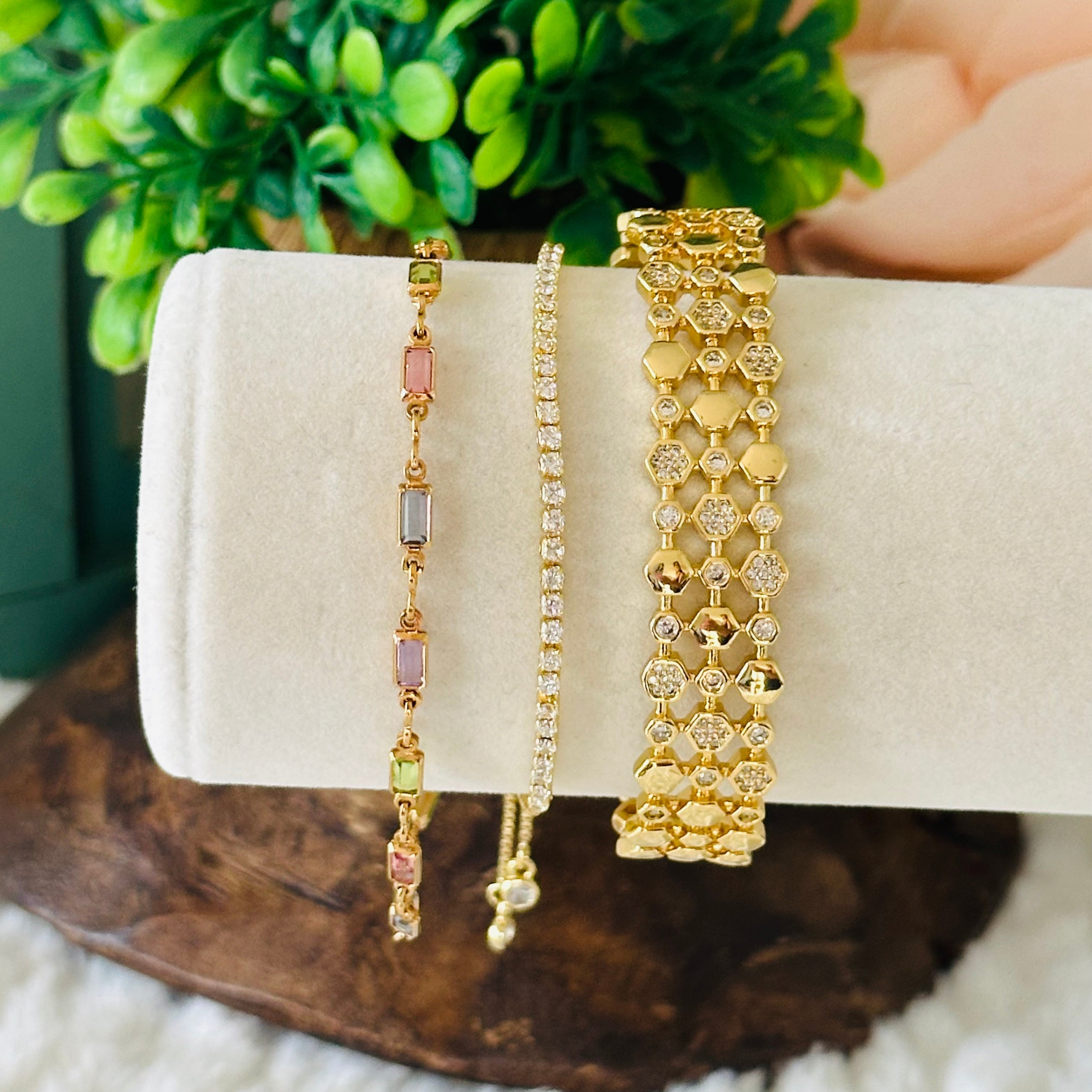 Pulseira Isabella com Pedras Multicoloridas