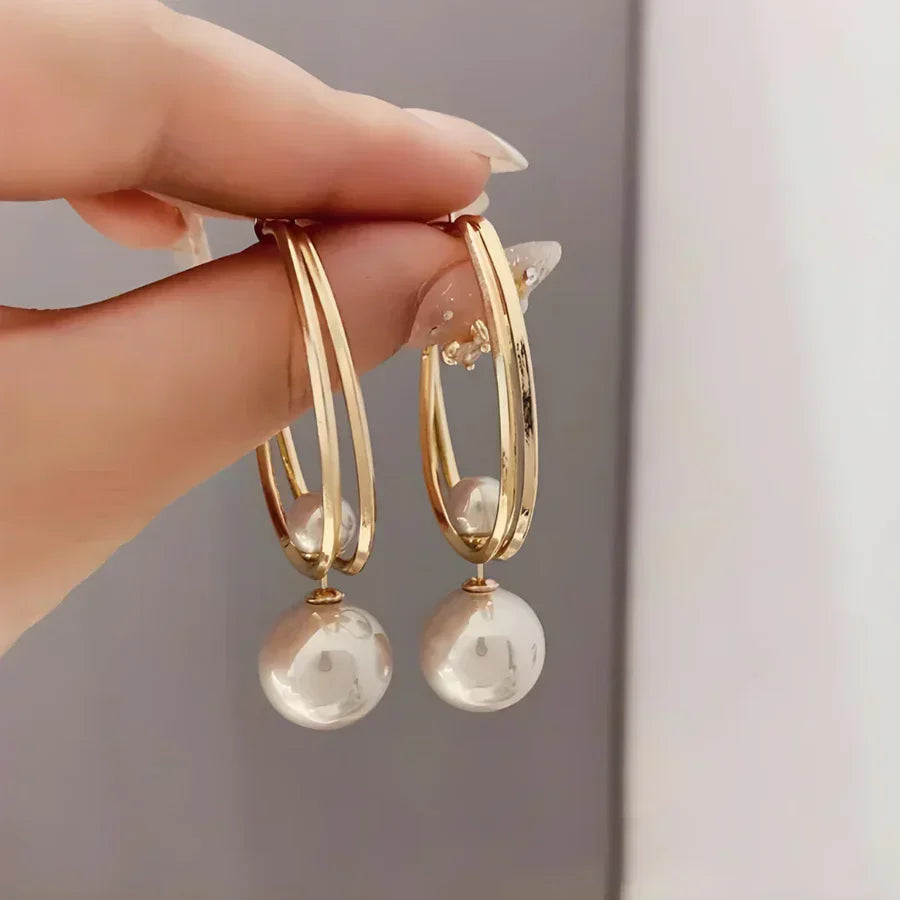 Brincos Encantadores com Pérolas