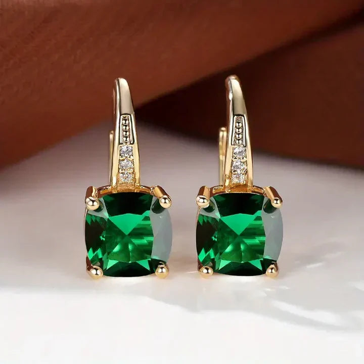 Brincos de Argola em Ouro com Pedras Misteriosas