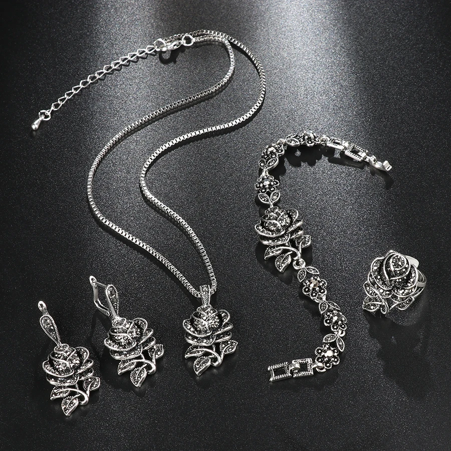 Elegante Conjunto em Prata com Zircónia