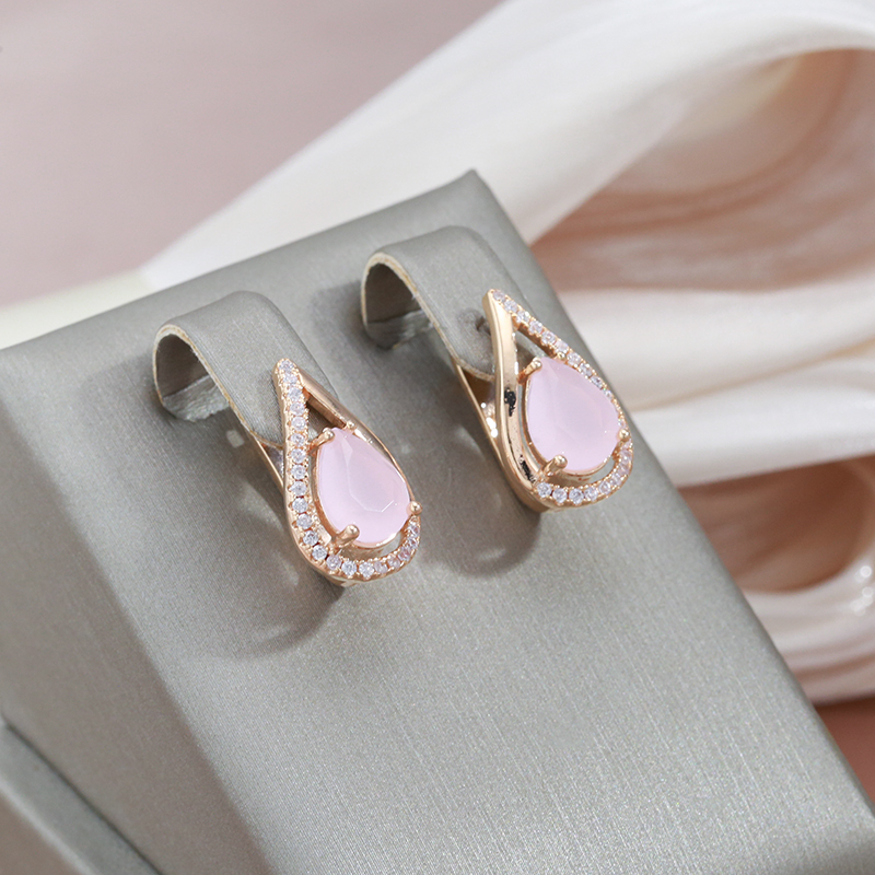 Brincos elegantes e Brilhantes em Zircões Dourados e Rosa
