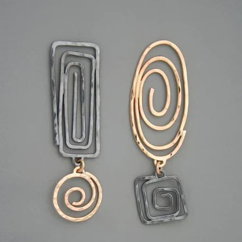 Brincos Elegantes em Ouro e Prata