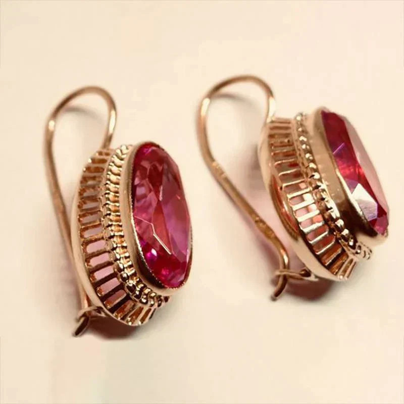 Brincos em Ouro Rosa com Pedras Vermelhas