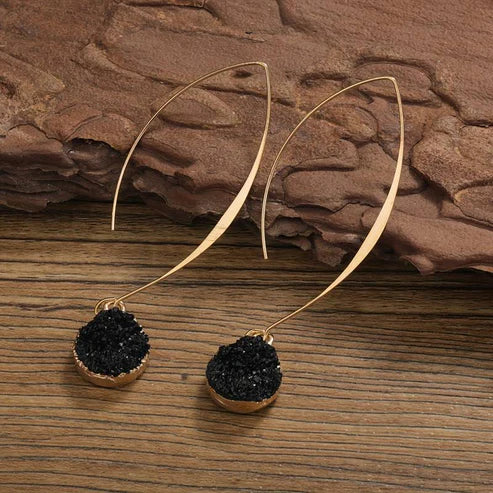 Brincos Vintage em Dourado e Preto