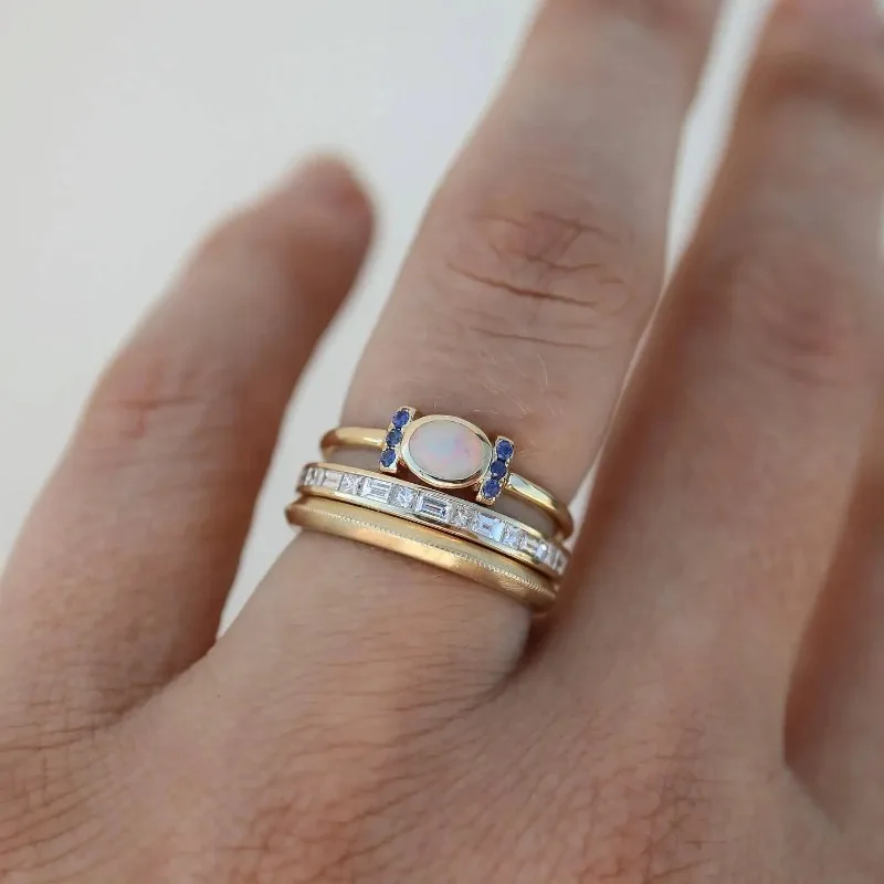 Conjunto de Anéis Vintage com Opala Dourada