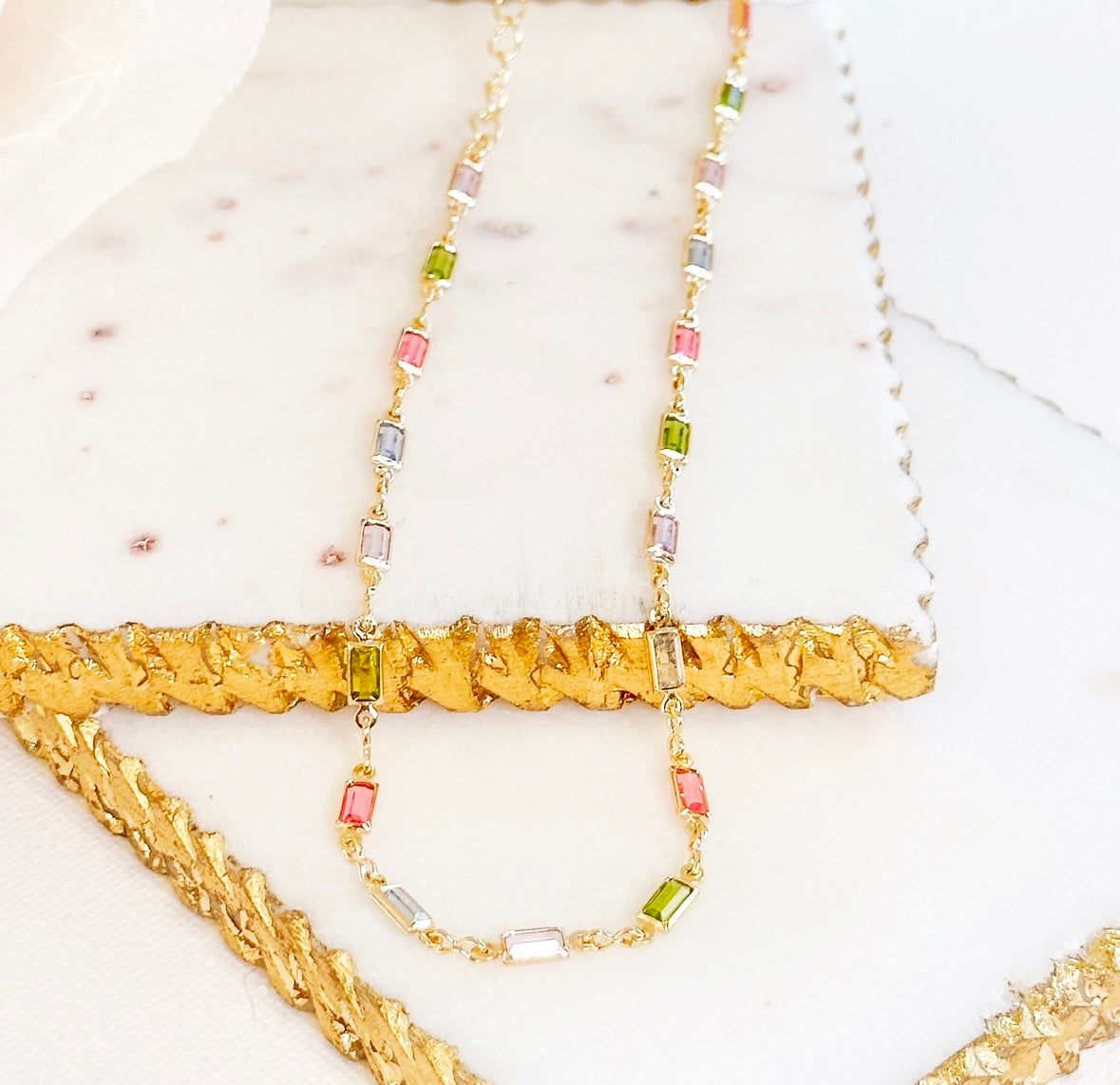 Colar Isabella com Zircónia Cúbica Multicolorida