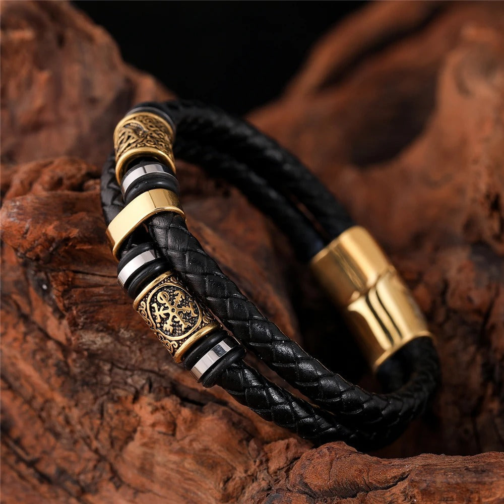Pulseira em Couro Preto Trançado com Pingente Dourado