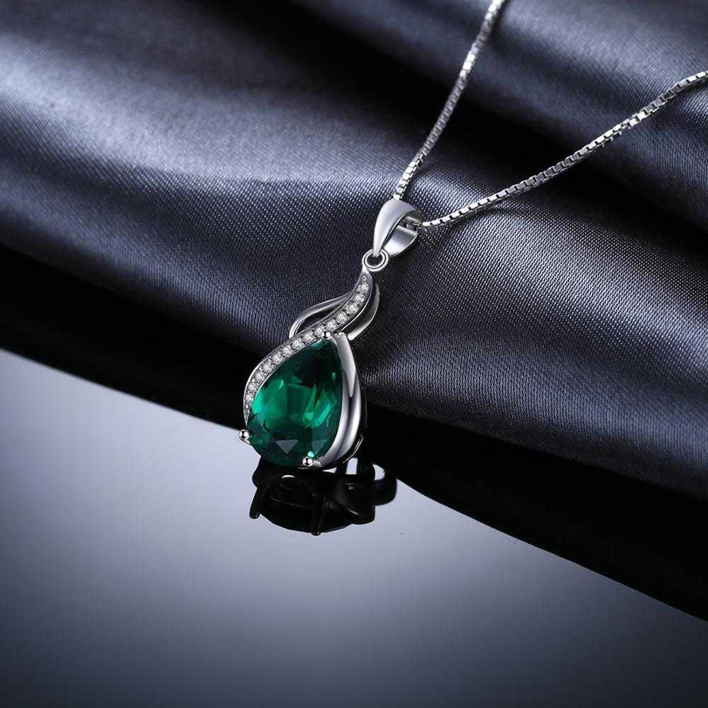 Colar Leónia com Pedra de Esmeralda