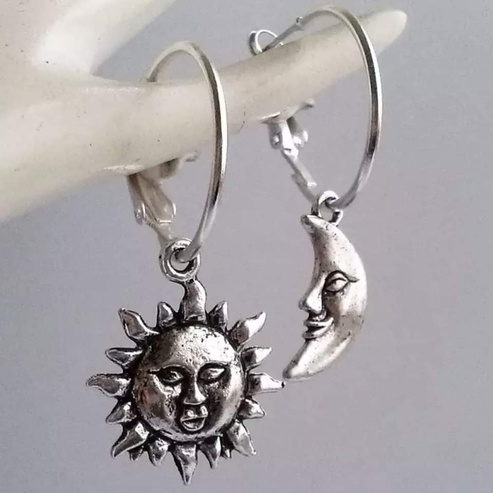 Brinco Sol e Lua Vintage