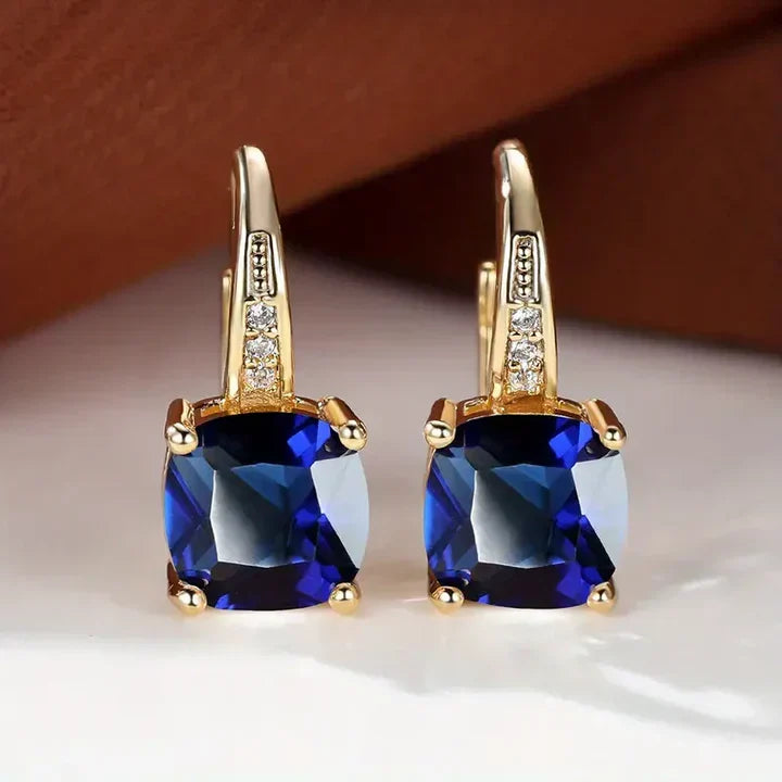 Brincos de Argola em Ouro com Pedras Misteriosas