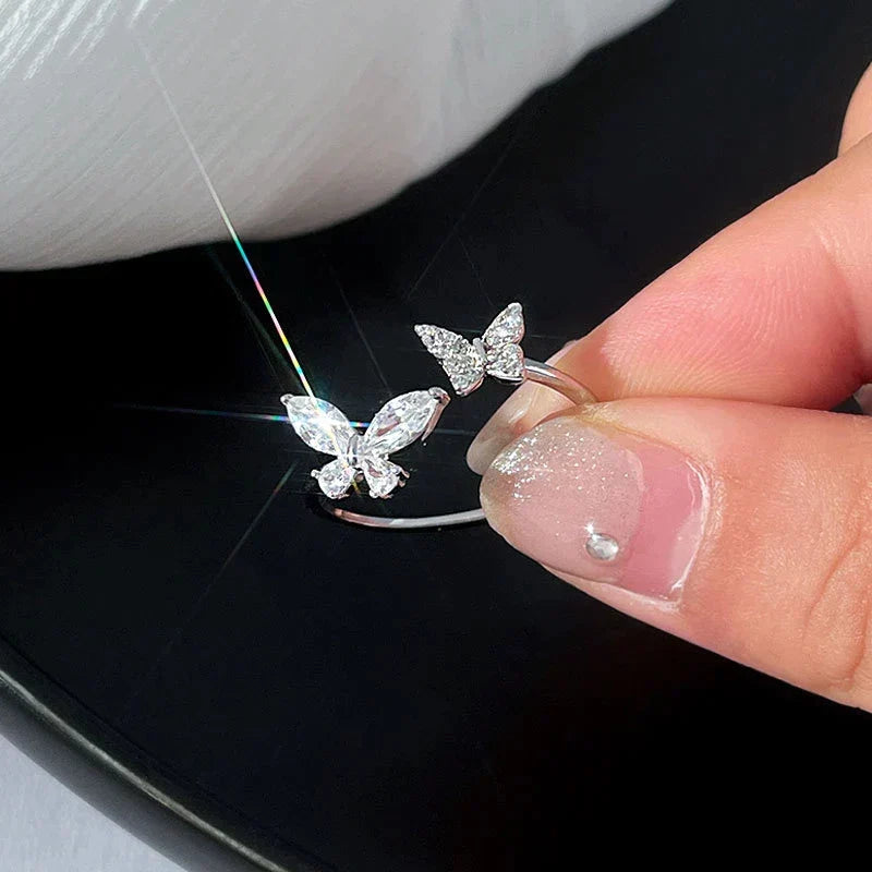 Anel Ajustável Shinny Butterfly em Prata