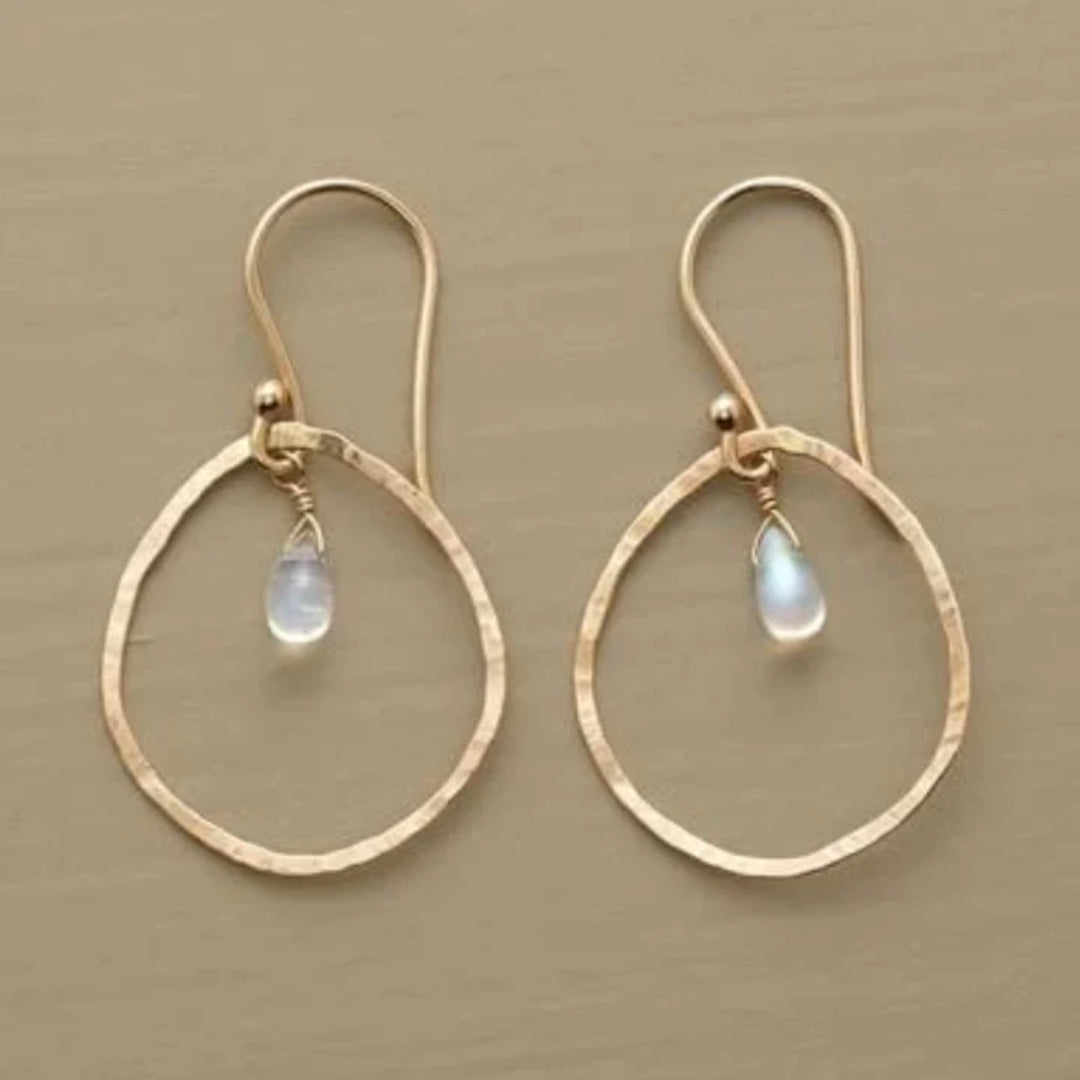 Brinco Vintage Dourado com Cristal Branco