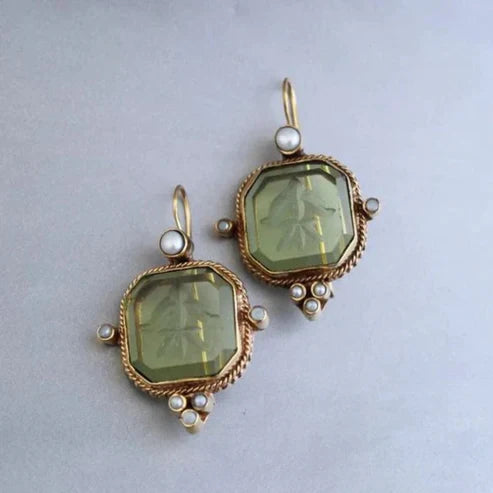 Brincos com Cristal Verde