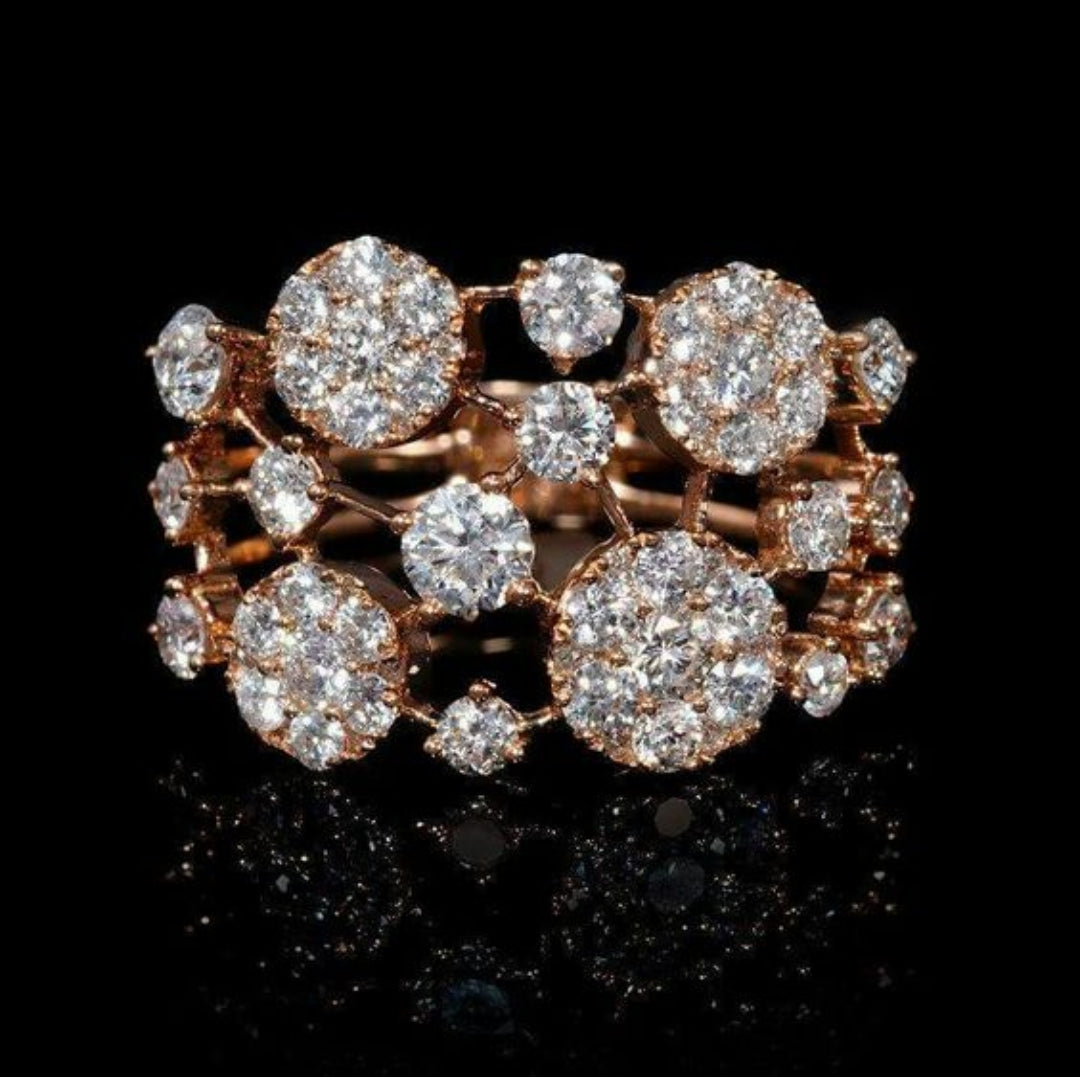 Anel Rosa Dourado Vintage com Pedras Incrustadas Brilhantes
