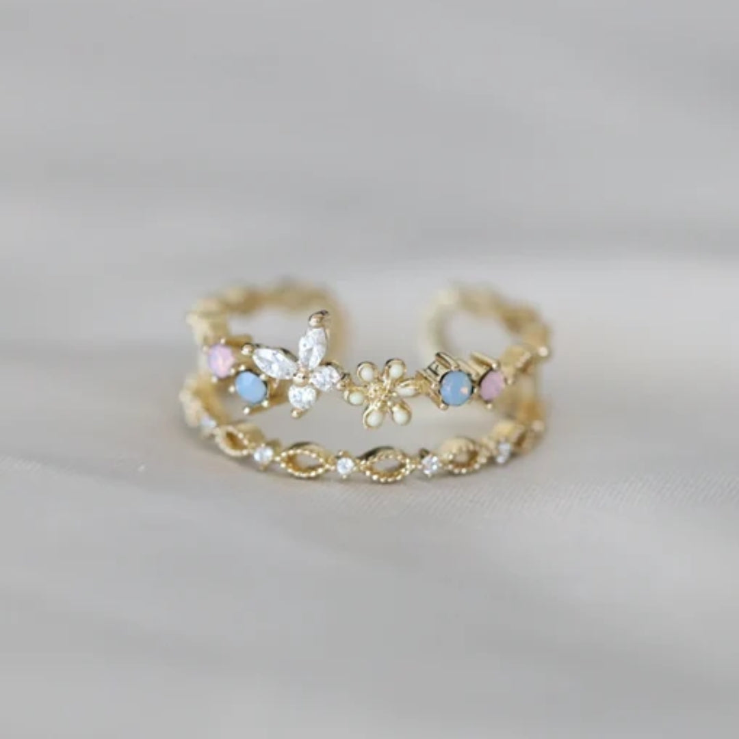 Anel Vintage com Flor em Ouro
