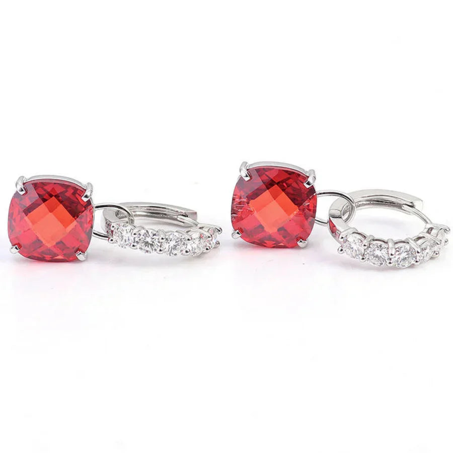Brincos com Rubi e Diamante