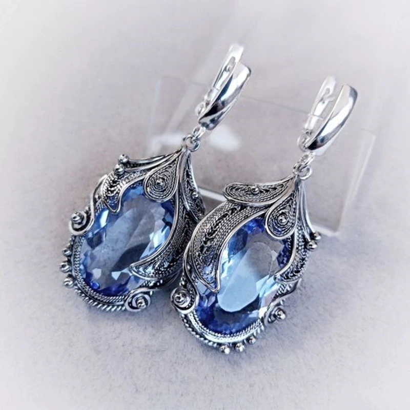 Brincos em Cristal Azul em Prata