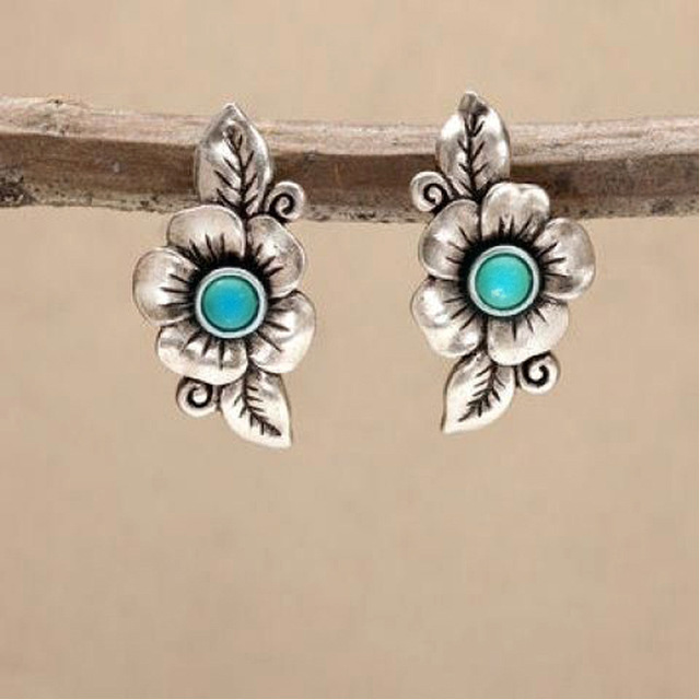Brincos Boho com Flor de Opala Azul em Prata de Lei