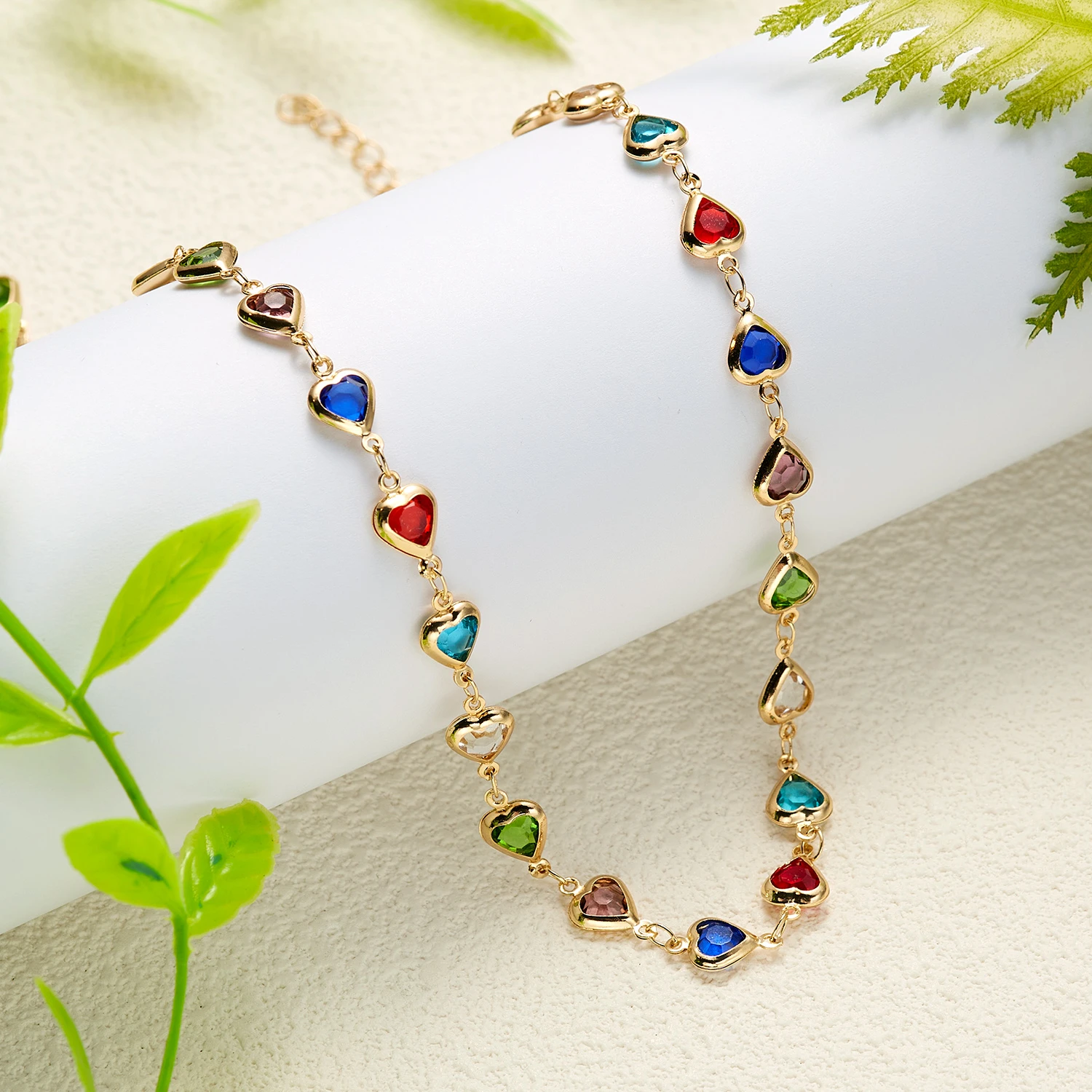 Colar de Corações em Cristal Multicolorido