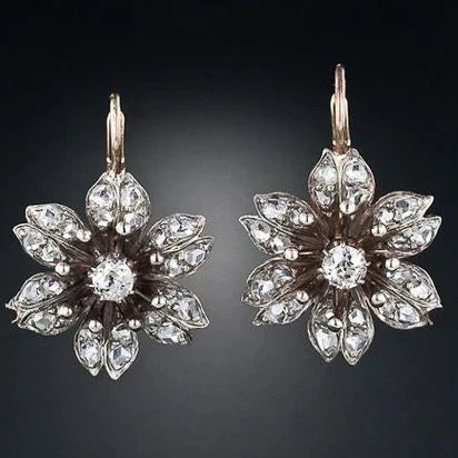 Brincos Vintage Flor de Cristal