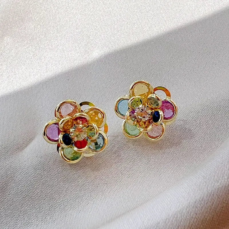 Brincos Elegantes em Forma de Flor com Cristais Coloridos
