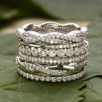 Anel Vintage Com Zircônia Em Camadas