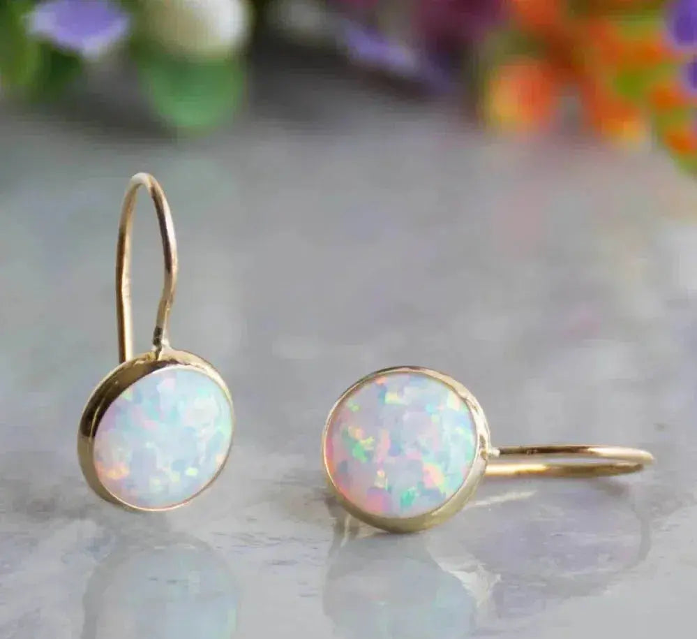 Brincos Vintage em Ouro com Pedra de Opala